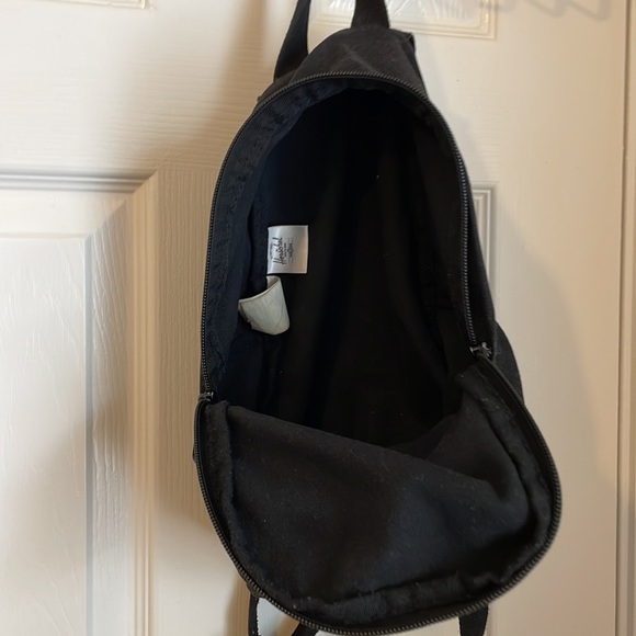 Herschel’s Mini Backpack - Picture 2 of 3